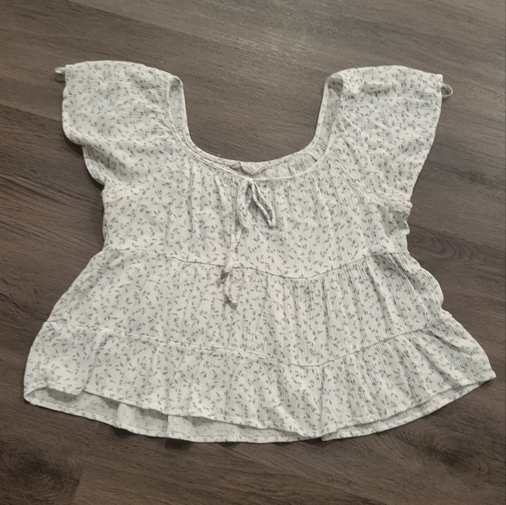 MOVING SALE White Floral Babydoll top